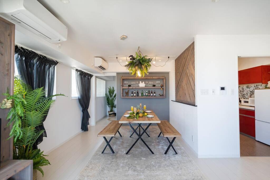 The Penthouse Ginowan Apartment Urasoe Exterior foto