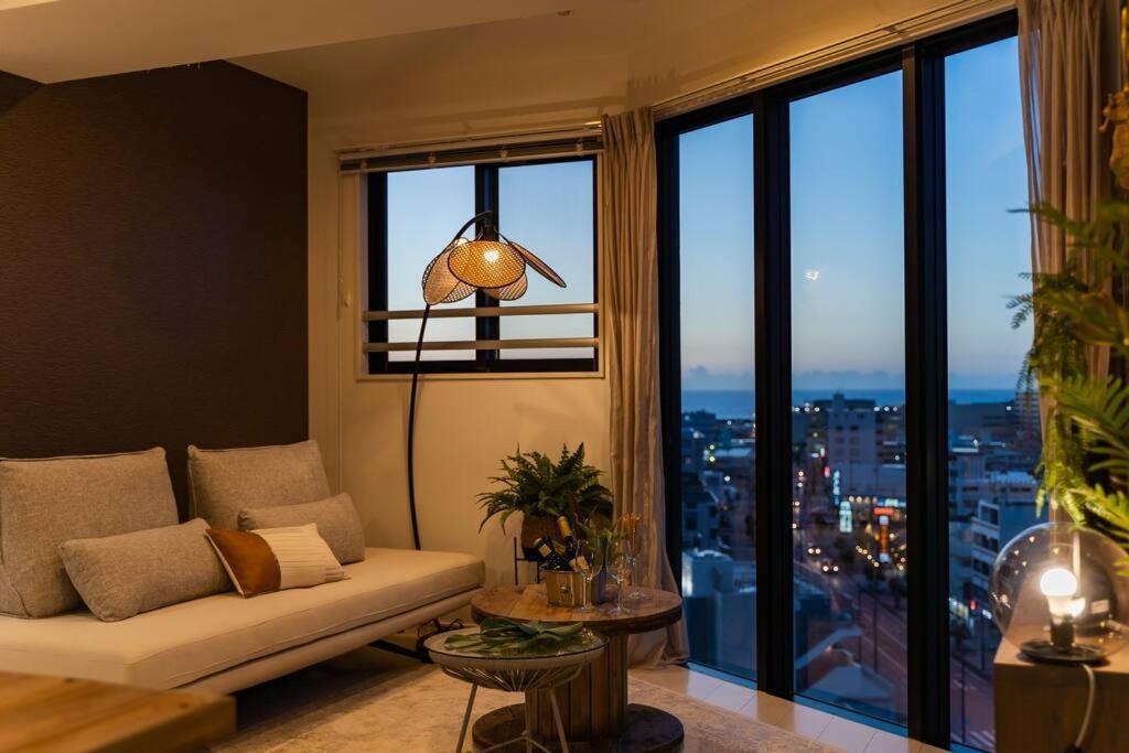 The Penthouse Ginowan Apartment Urasoe Exterior foto
