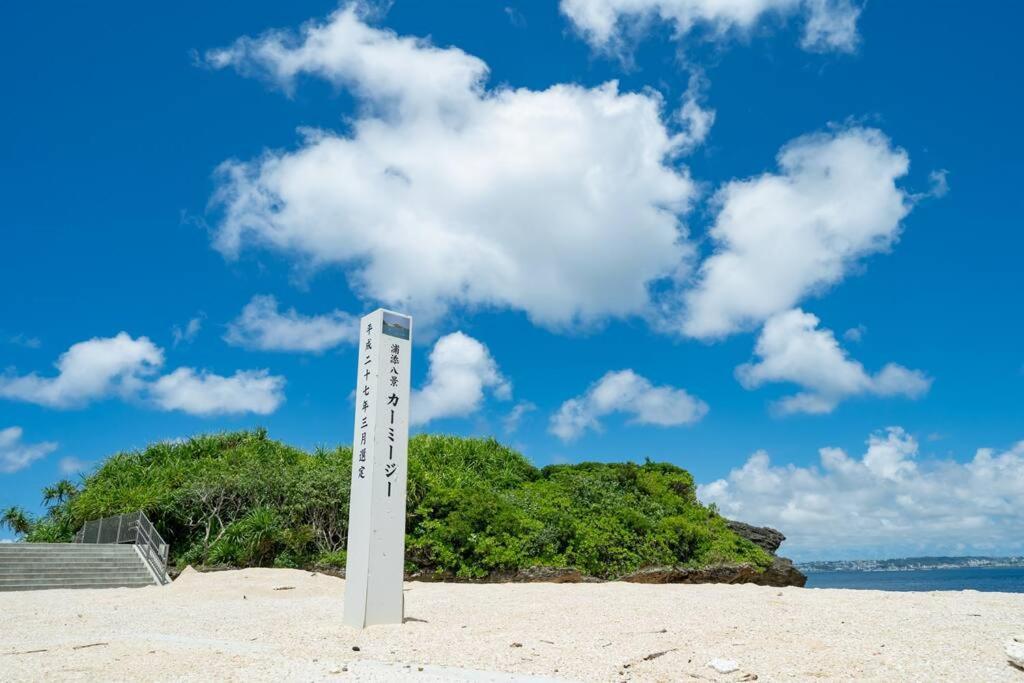 The Penthouse Ginowan Apartment Urasoe Exterior foto