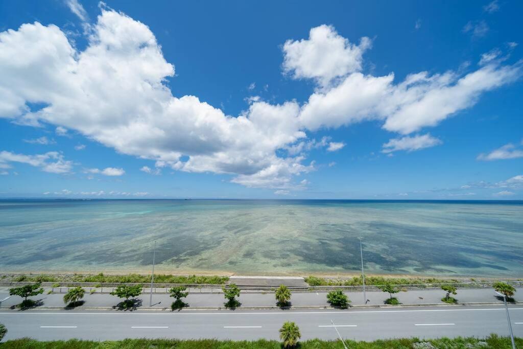The Penthouse Ginowan Apartment Urasoe Exterior foto